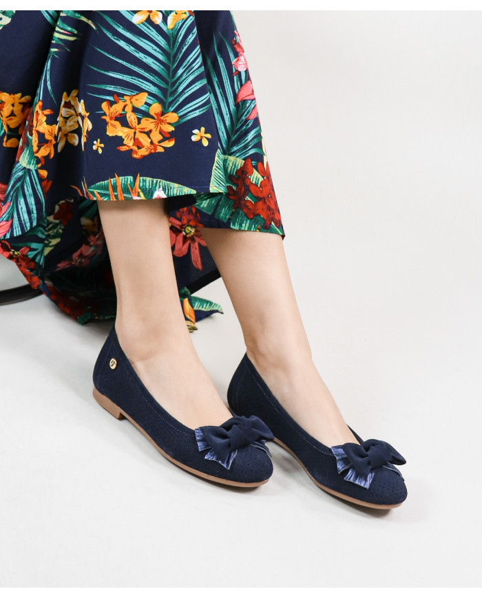 Sabrinas de Senhora Ginova Perfuradas com Laço