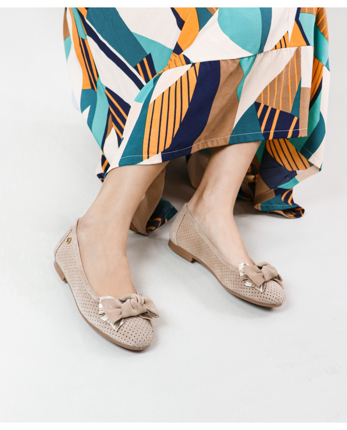 Sabrinas de Senhora Ginova Perfuradas com Laço