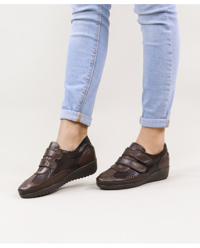 Ginova Women Shoes with Double Velcro Strip