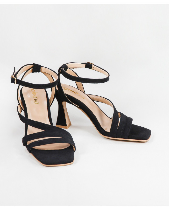 Sandals by Senhora Ginova with Tiras
