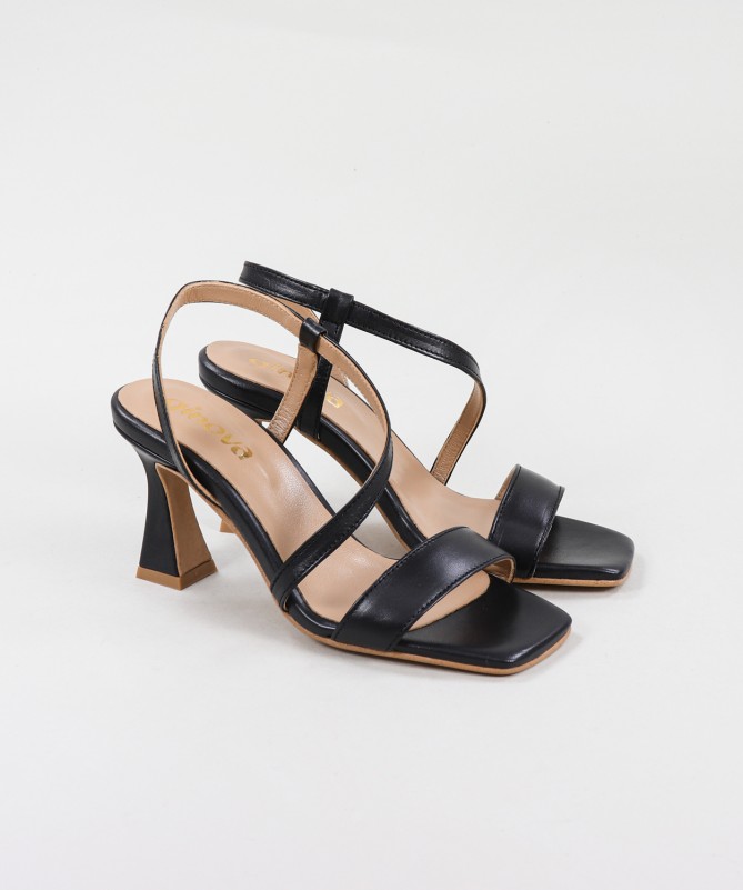 Ginova Elegant Lady Sandals