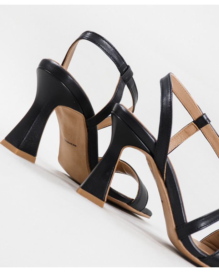 Lady Ginova Elegant Sandals