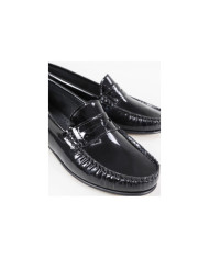 Mocasines de Mujer Ginova con Acabado Barnizado