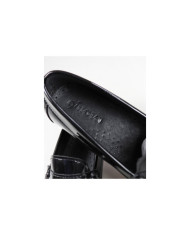 Mocasines de Mujer Ginova con Acabado Barnizado