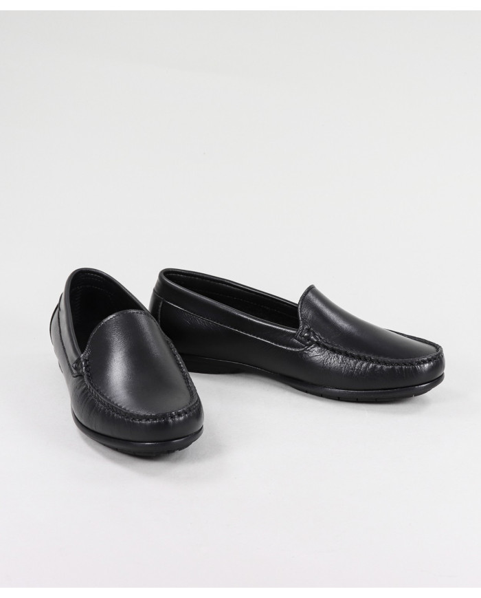 Mocasines de Mujer Ginova con Costuras