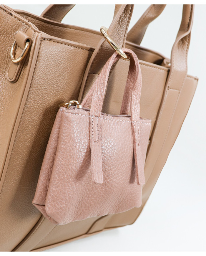 Lady Camel Case Elegant