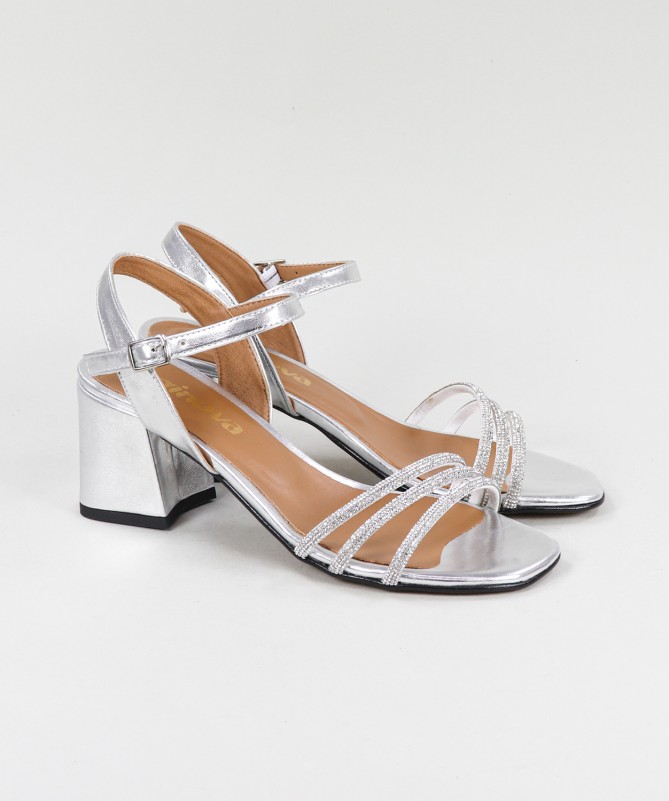 Ginova Lady Sandals with Shiny Straps