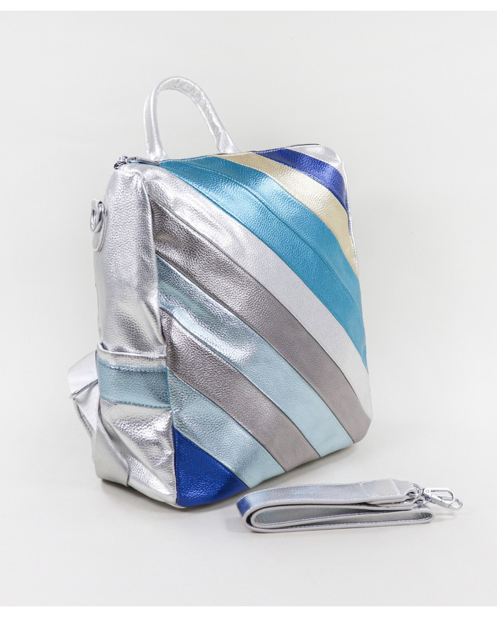 Mochila Prata de Senhora com Acabamento Metalizado