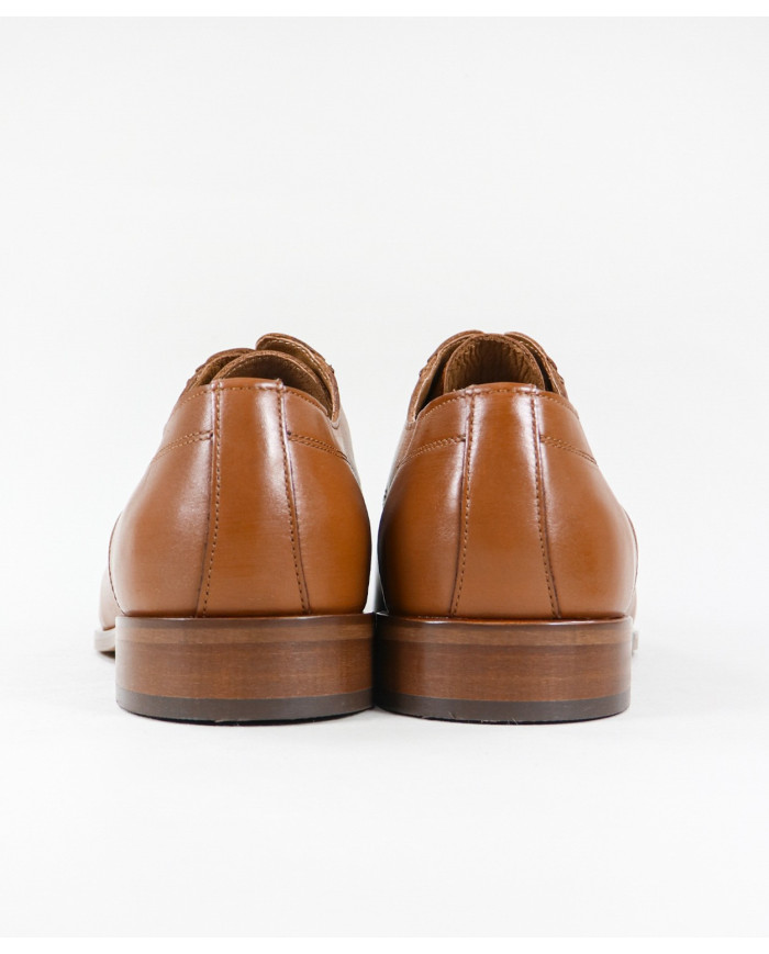 Ginova Man Shoes with Wholesalers