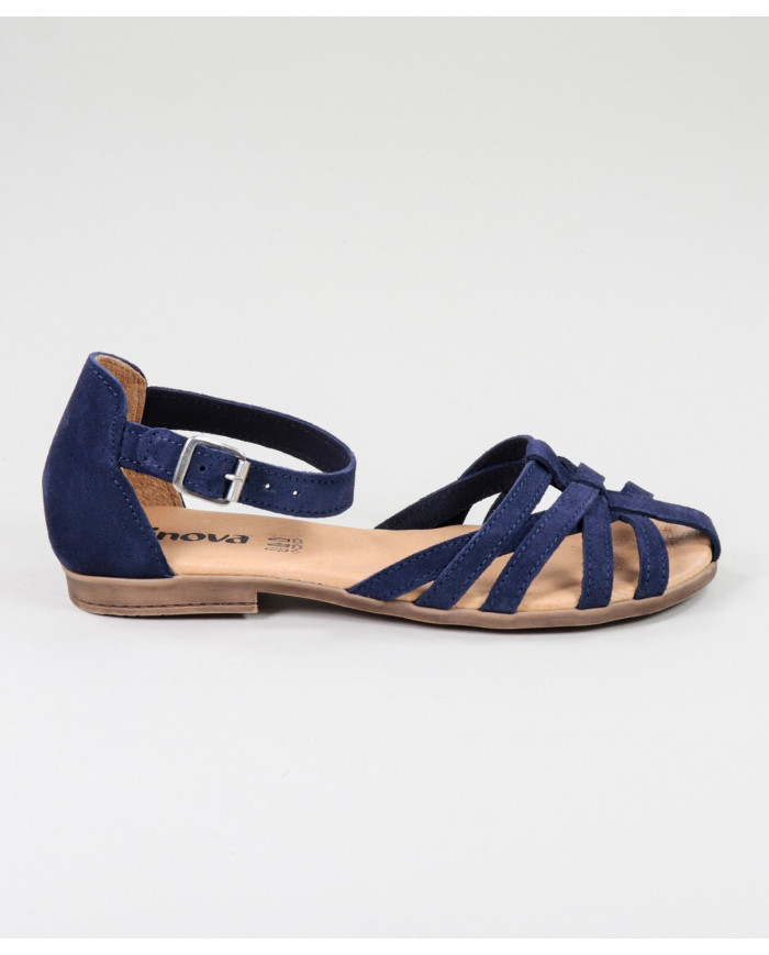 Lady Ginova Sandals with Cross Strips in Camurça