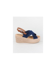 Ladies Sandals in Cunha with Cross Strips