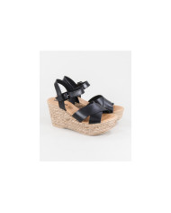 Ladies Sandals in Cunha with Cross Strips
