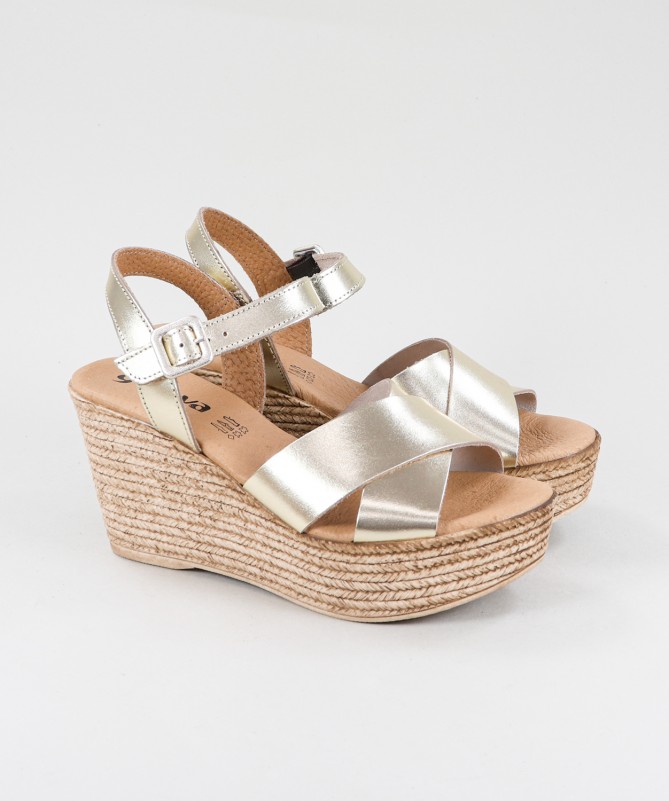 Women's Sandals with Crossed Strips