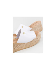 Ladies Slippers in Practical Wedge
