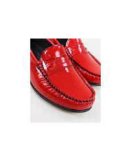 Mocassins Ginova de Mulher com Acabamento Envernizado