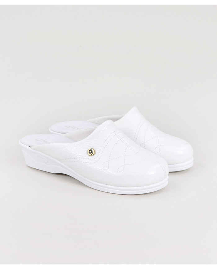 Zuecos Confort con Costuras Ginova