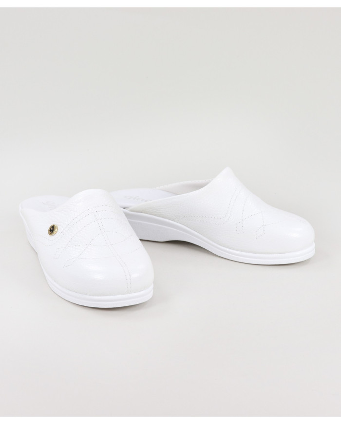 Zuecos Confort con Costuras Ginova