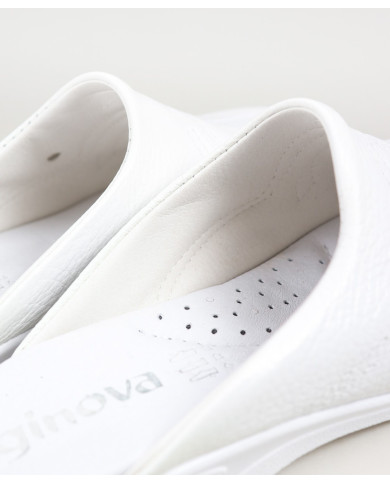 Zuecos Confort con Costuras Ginova