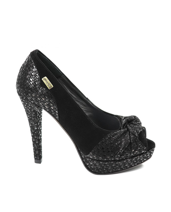 Zapatos de damas negras elegantes con Nó Ginova