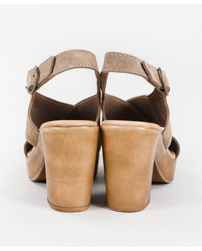 Ms. Ginova Compensated Sandals