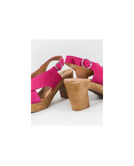 Ms. Ginova Compensated Sandals