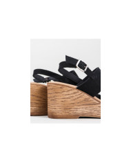 Sandals by Senhora Ginova in Cunha