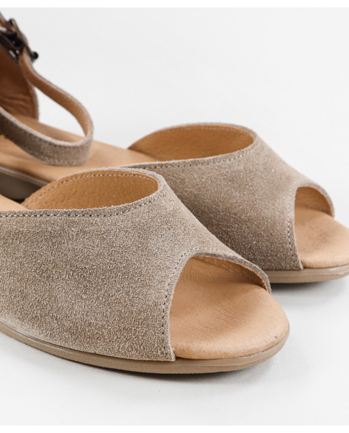 Sandalias de Mujer Ginova Perforadas