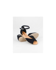 Lady Ginova sandals with Adjusting Strip