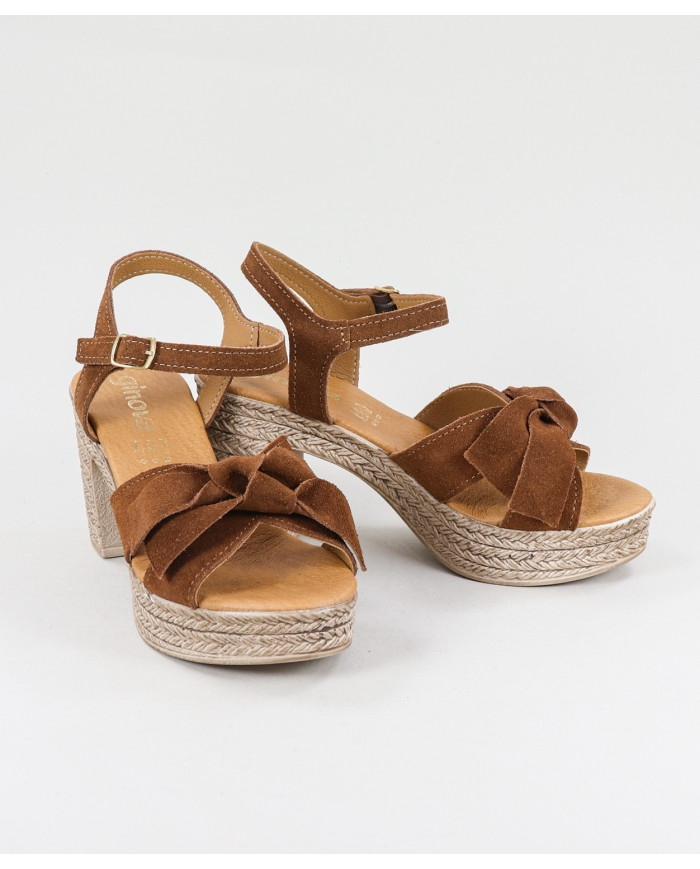 Sandalias de Mujer Ginova Perforadas