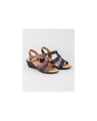 Sandals by Senhora Ginova in Cunha