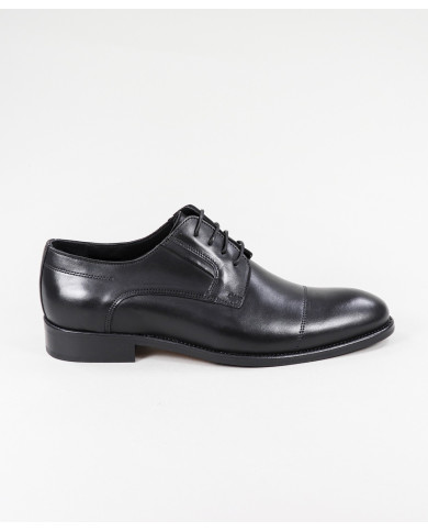 Ginova Man Shoes with Wholesalers