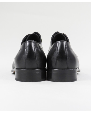 Sapatos de Homem Ginova com Atacadores