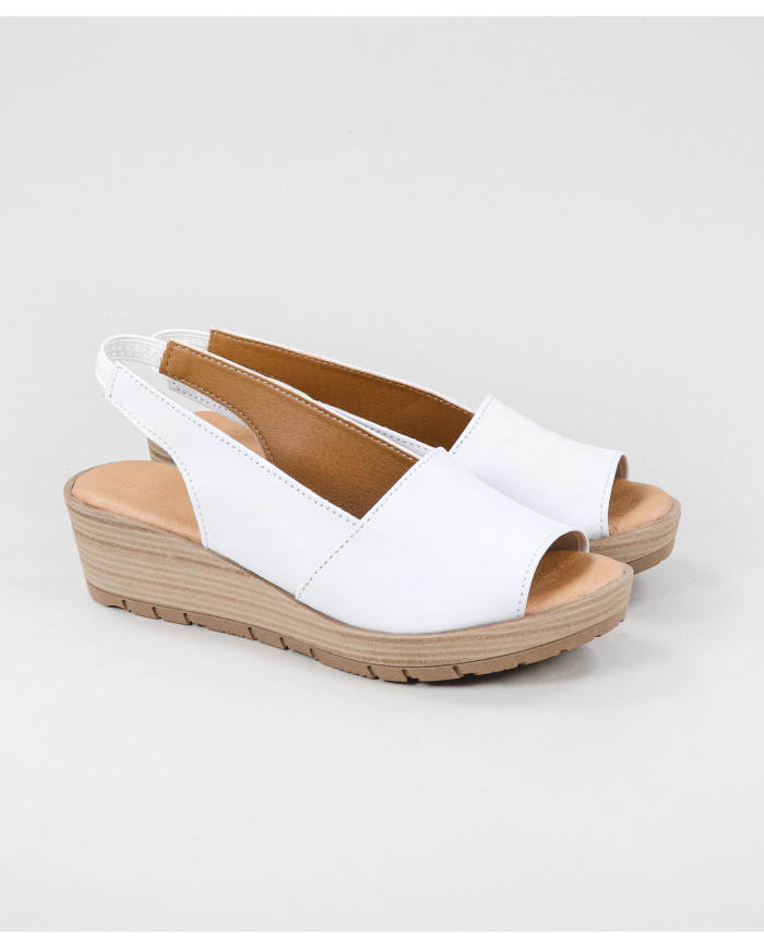 Sandals by Madame Ginova with Elastic Strip