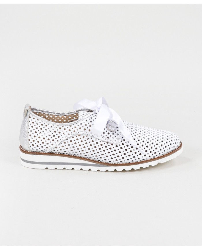 Zapatos de Señora Ginova Perforados