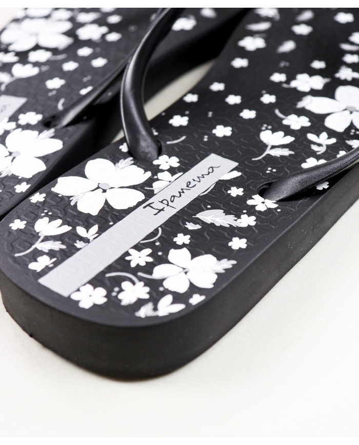 Sandalias Ipanema Negras Classica Happy X
