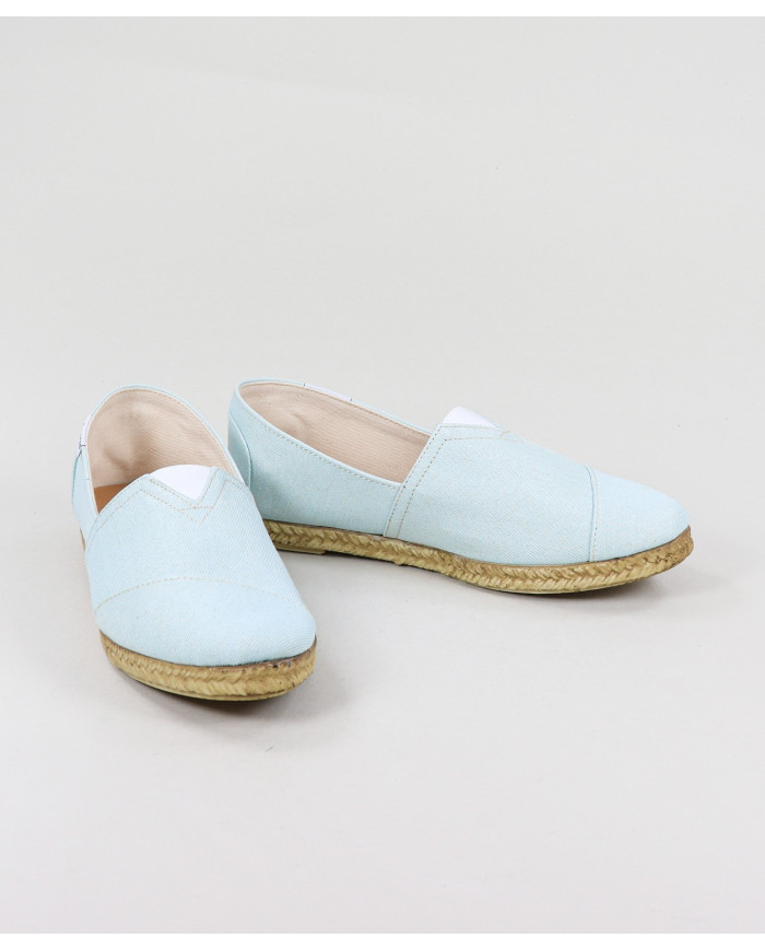 Alpercatas de Senhora Ginova in Ganga