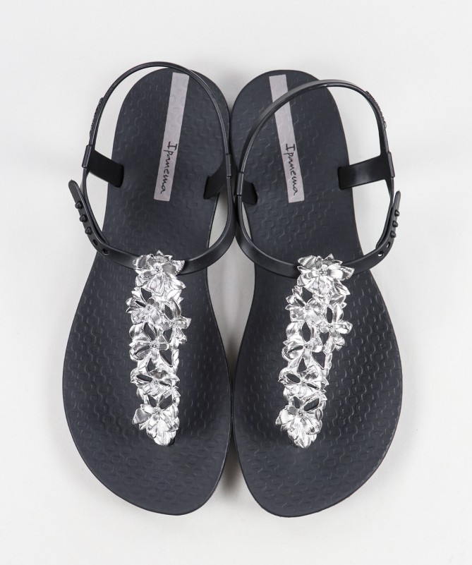 Sandalias Ipanema Negras Classy Shiny Flower