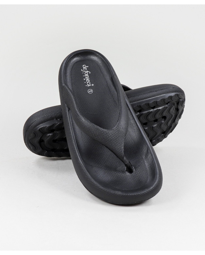 Slippers From Fonseca Black Capri AND