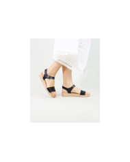 Lady Ginova Sandals with Bright Strips