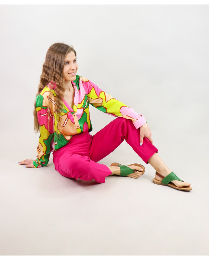 Sandalias de Mujer Ginova con Tira Triangular Perforada