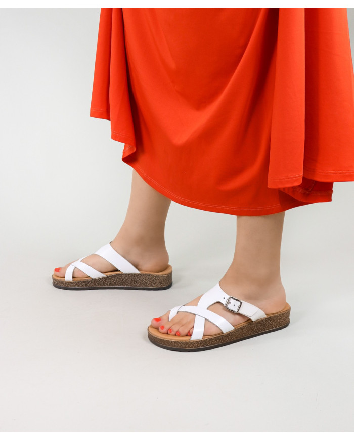 Ladies Ginova Slippers with Buckle