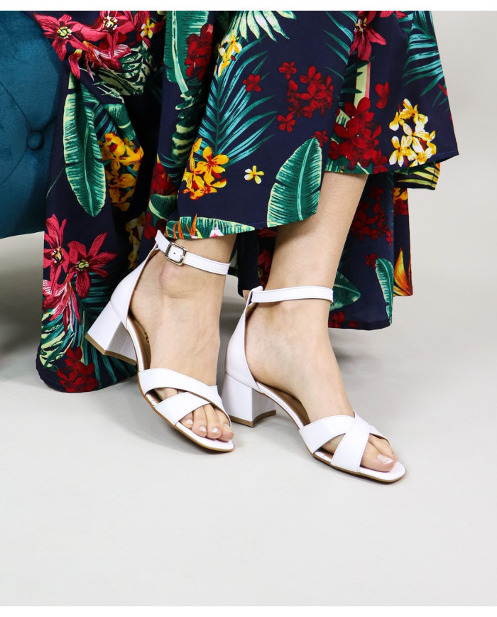 Sandalias Ginova de Señora con Correa Cruzada