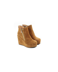 Women's Camel Boots in Cunha with Fechos Ginova