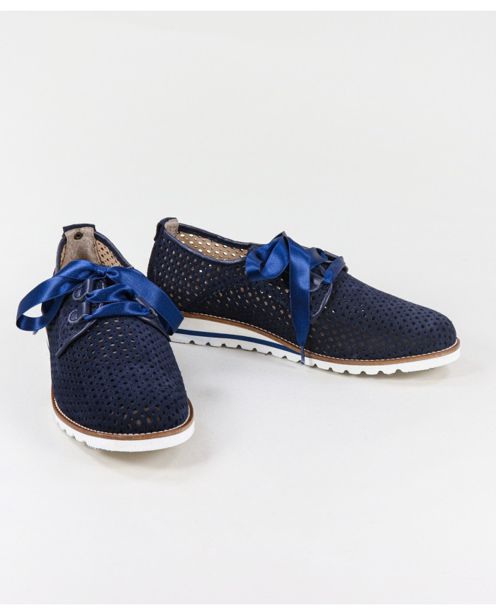 Lady Ginova Shoes Perforated