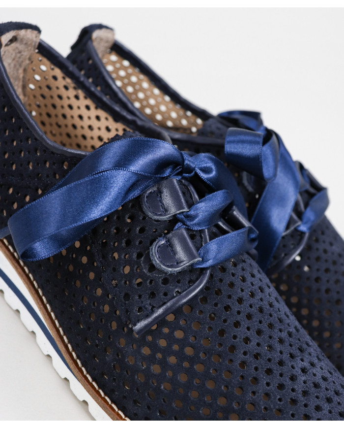 Zapatos de Señora Ginova Perforados