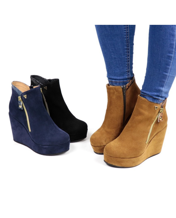 Botas de Senhora em Cunha com Fechos Ginova