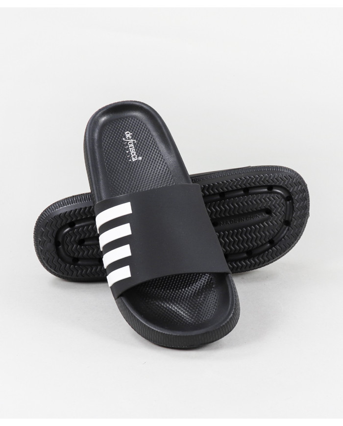 Flops DeFonseca Black Vase And