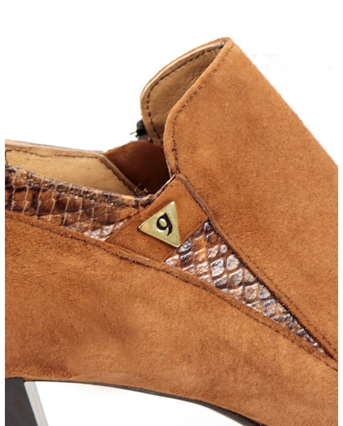 Botins Camel de Senhora de Tacão com Fecho Ginova