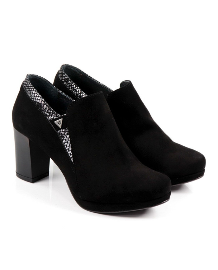 Black Buttons of Senhora de Tacão with Fecho Ginova