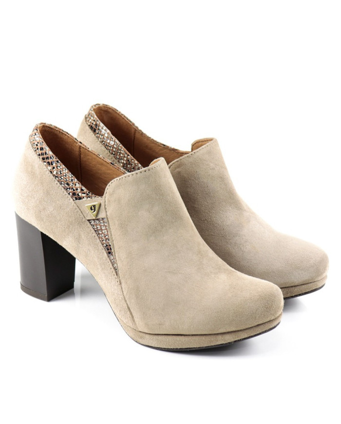 Taupe Boots of Senhora de Tacão with Fecho Ginova